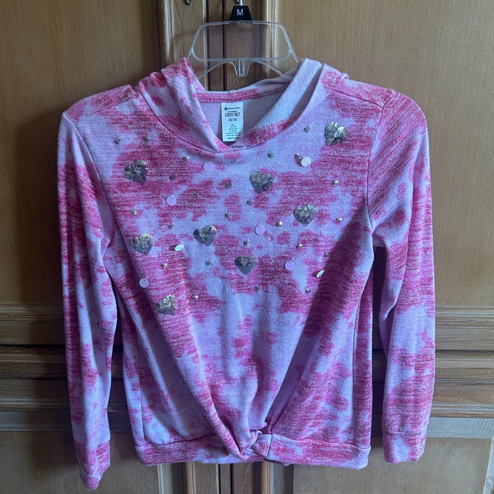 Charming Pink Tie-Dye Long Sleeve Shirt with Heart Details